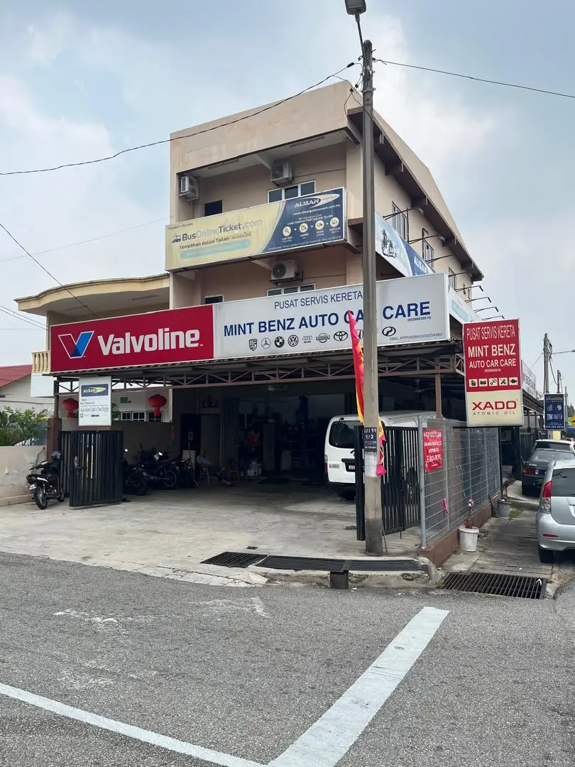 Mint Benz Auto Car Care - Front Store