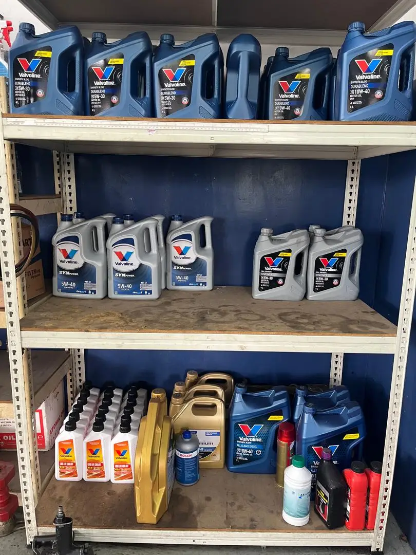 Mint Benz Auto Car Care - Valvoline