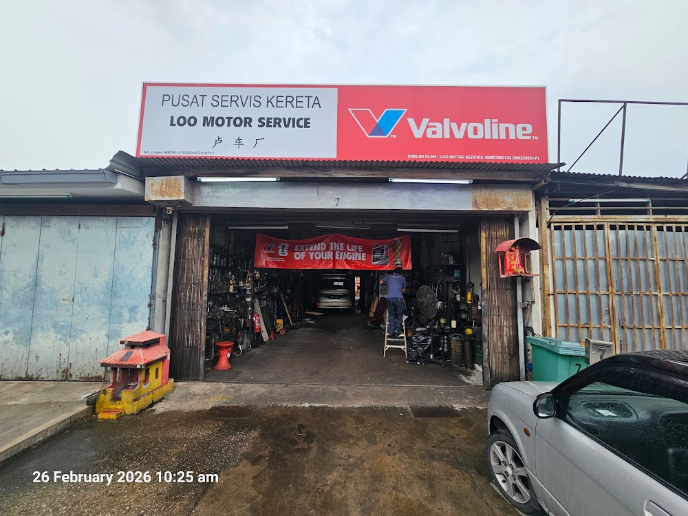 LOO MOTOR SERVICE - Front Store
